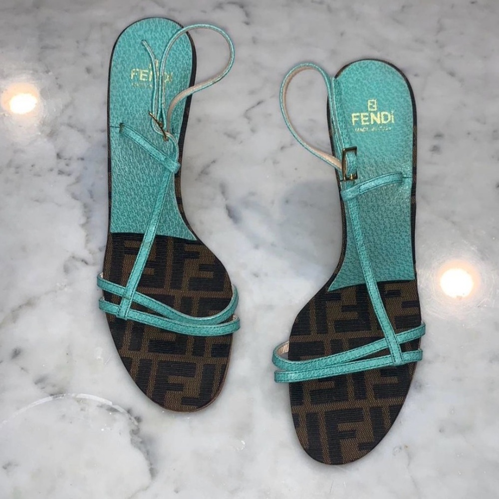 Fendi- Authentic Vintage Teal Leather Strap Kitten Heels